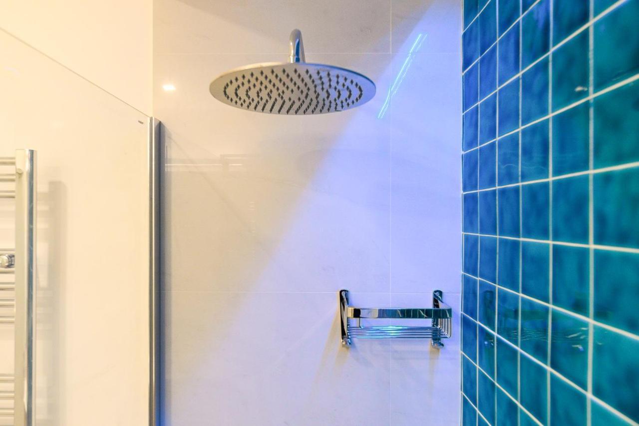 Modern & Elegant By Ndp Rent Apartment Rome Exterior photo