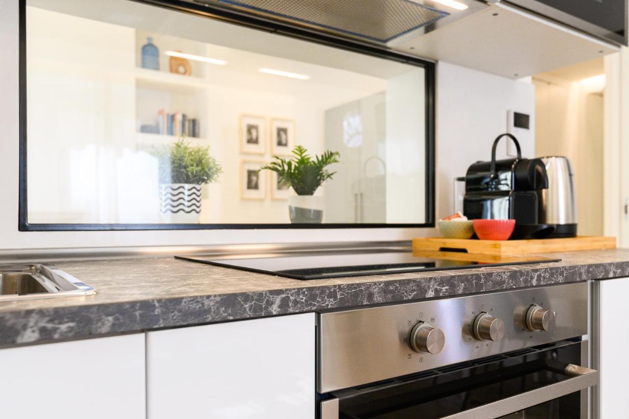 Modern & Elegant By Ndp Rent Apartment Rome Exterior photo