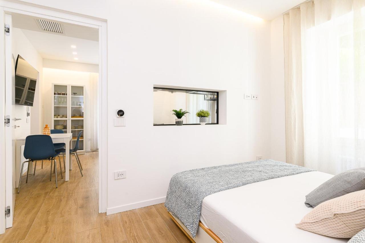 Modern & Elegant By Ndp Rent Apartment Rome Exterior photo